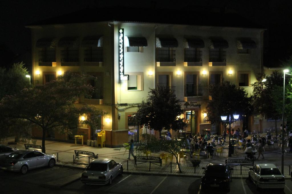 Hostal Prickly Villacanas Екстер'єр фото